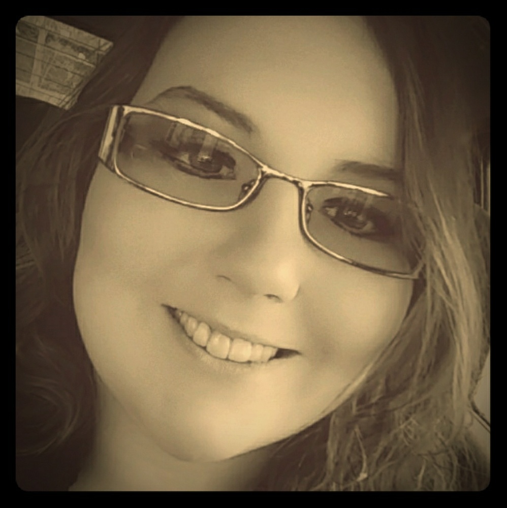 Meet your Posher, Lori